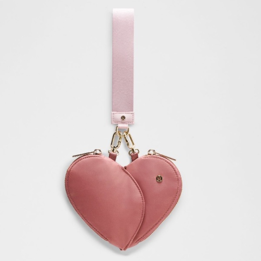LULULEMON Dual Pouch Wristlet Heart NWT Spiced Chai / Pink‎ Haze / Gold